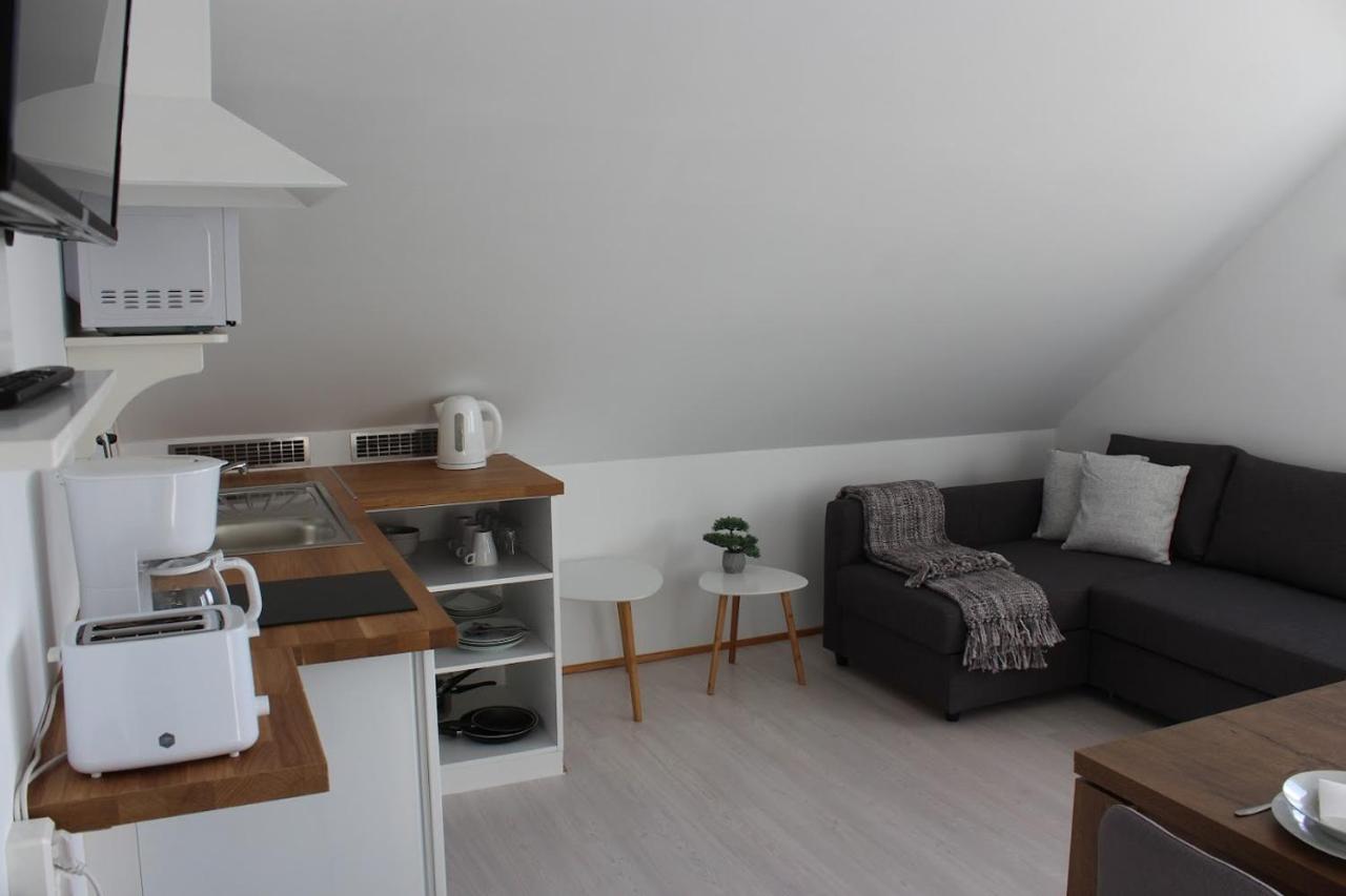 Guesthouse Hateigi 3 헬라 외부 사진